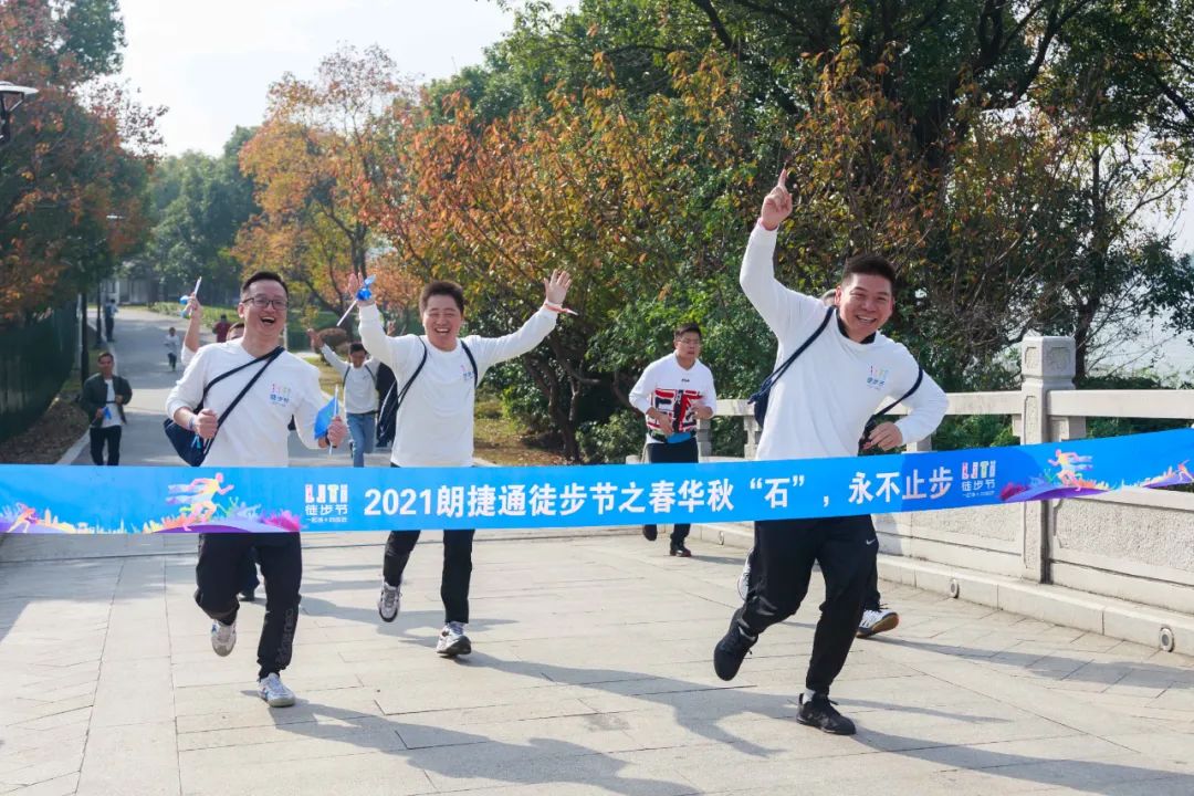 �����ʯ��������ֹ�����������ʽ�ͨͽ����Բ�����У�