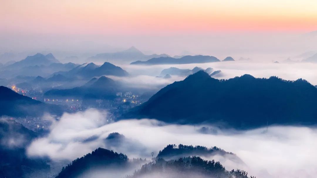 ���ﻭ�����˼��ɶ����ʽ�ͨ���������׼����Ǽ���׼�Ƶ�ʢ������