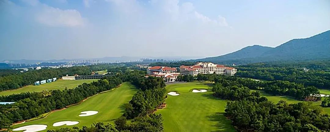 �Ͼ�������ɽ���ʸ߶���Ƶ�