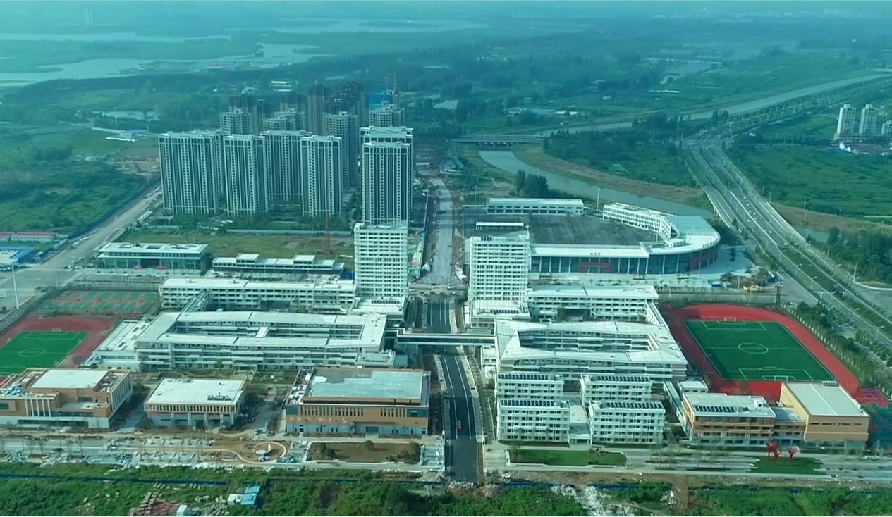 ����ʦ�󻴱�����ʵ��ѧУ