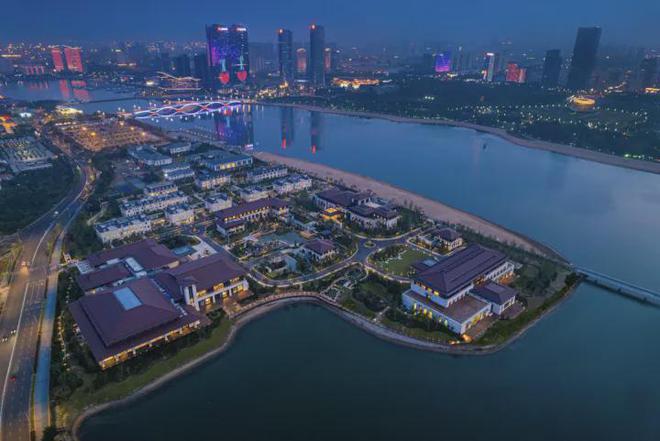 ���ն�����Ԫ������Ƶ�